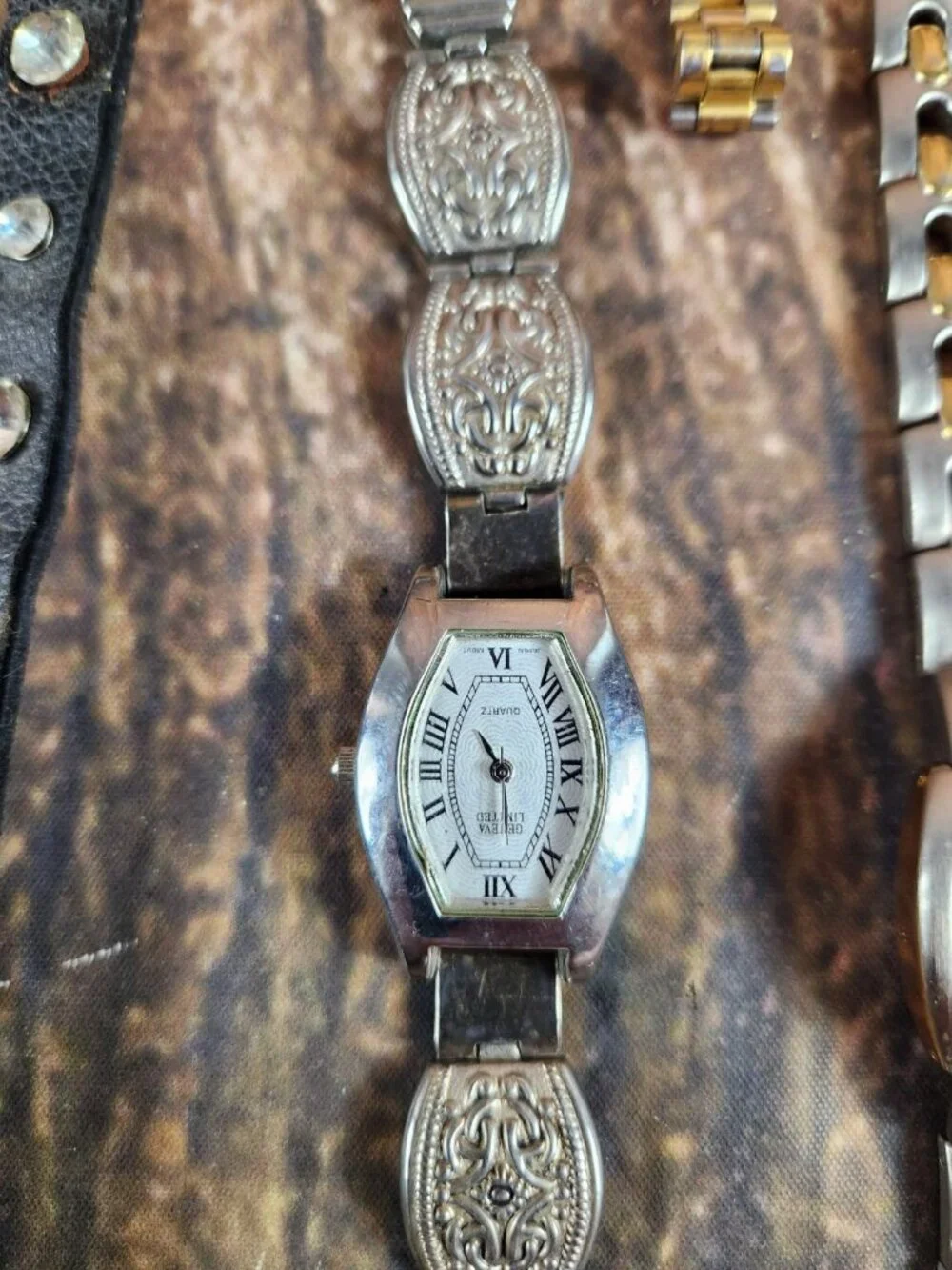 Women Watch Lot Of 12 Timex Armitron Geneva Adolfo Elgin Gruen Untested